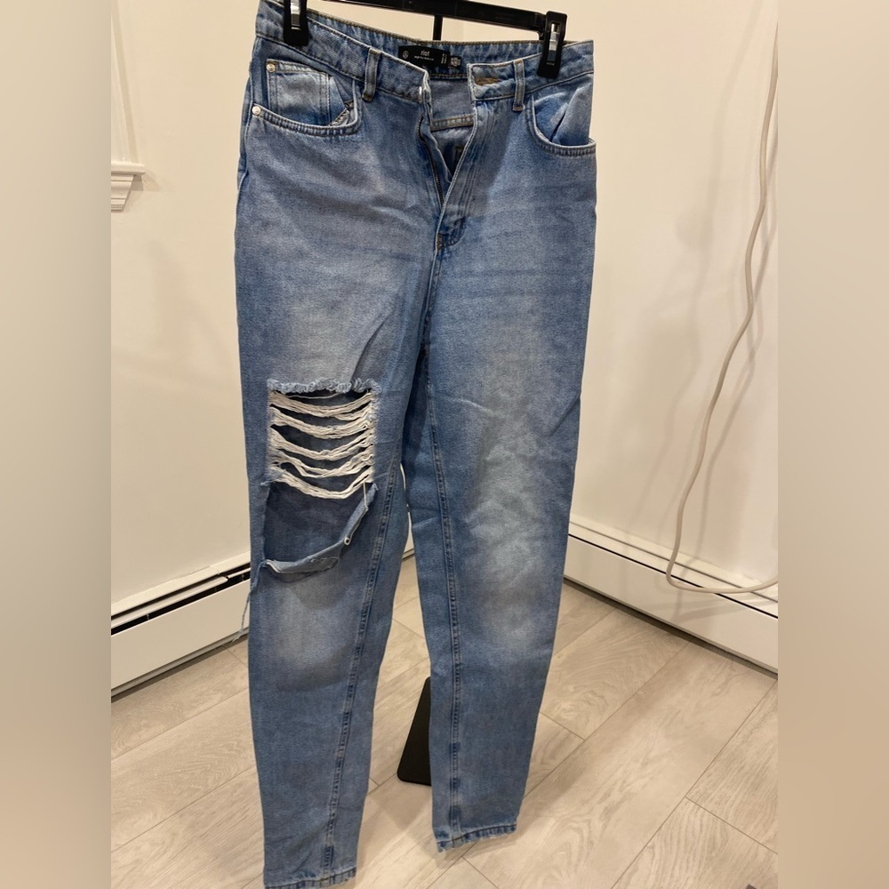 Riot high rise mom jeans size 6​​​​​​